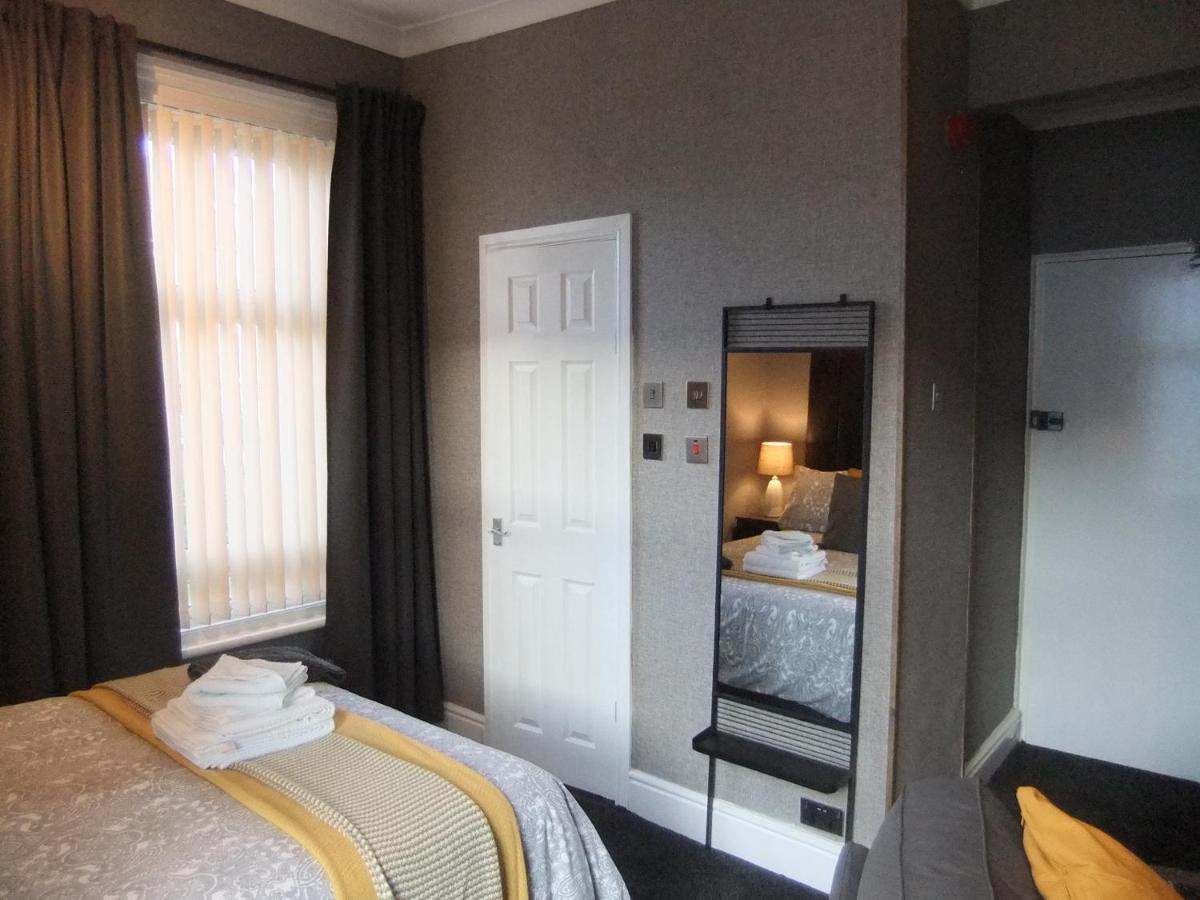 Dewsbury House Apartamento Blackpool Exterior foto